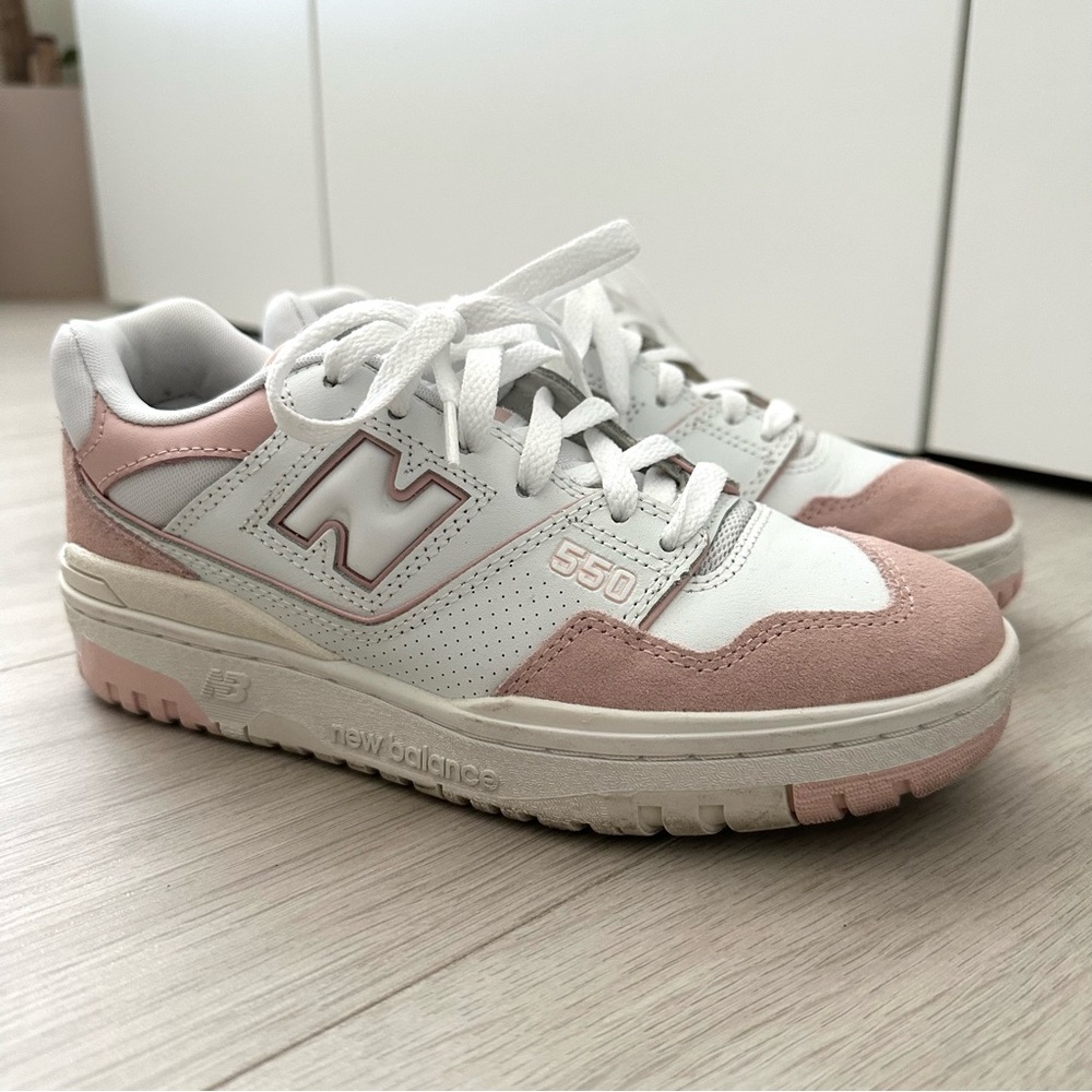 New Balance Women's 550 White and Pink Sneakers